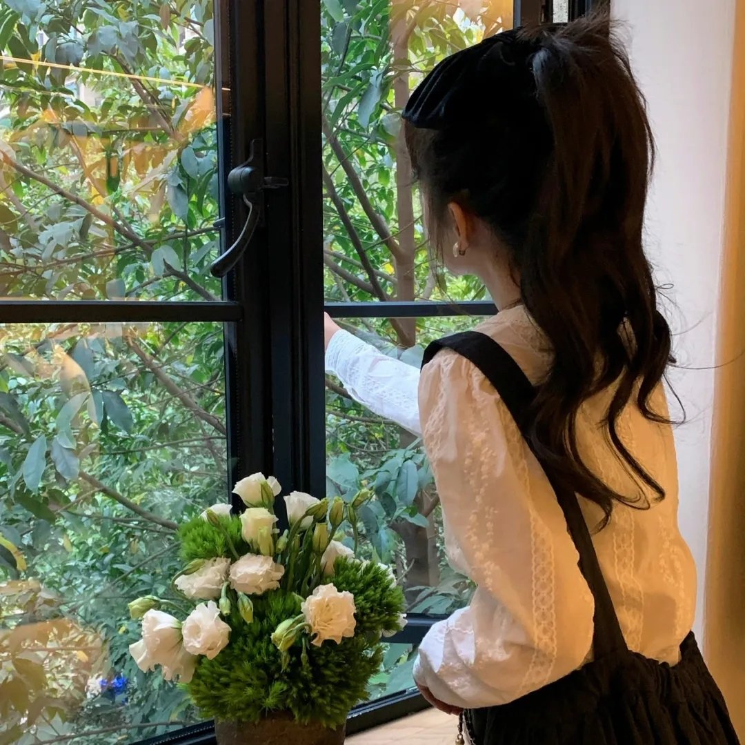 染成茜色的坂道